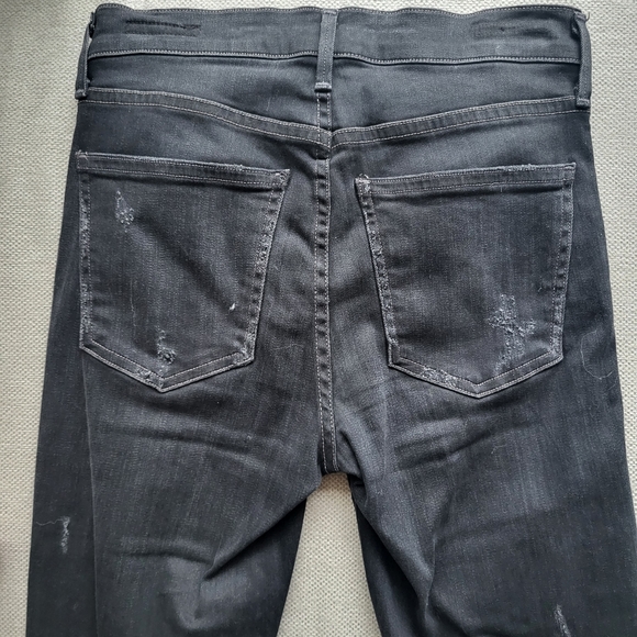 Citizens of Humanity Distressed High Rise Rocket Crop Jeans Size 26 - Picture 12 of 12